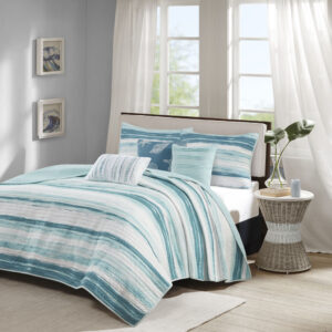 Marina 6 Piece Printed Quilt Set with Throw Pillows in Aqua From Madison Park