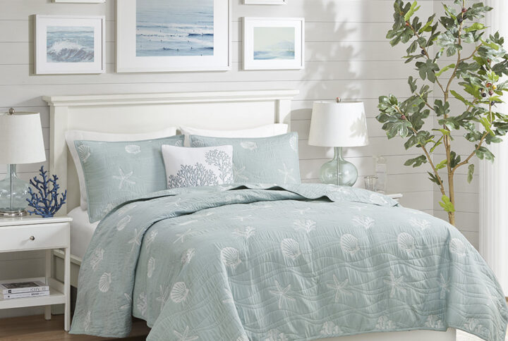 Seaside 4 Piece Cotton Reversible Embroidered Quilt Set with Throw Pillow in Aqua From Harbor House