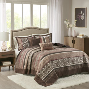 Princeton 5 Piece Reversible Jacquard Bedspread Set in Red From Madison Park