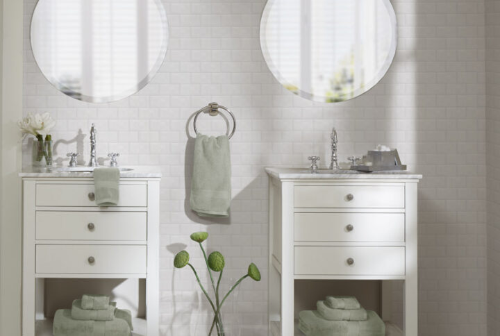 800GSM 100% Cotton 8 Piece Antimicrobial Towel Set in Sage Green From Madison Park Signature