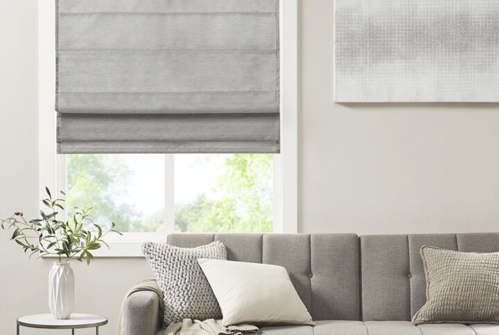 Como Printed Faux Silk Room Darkening Cordless Roman Shade in Grey From Madison Park