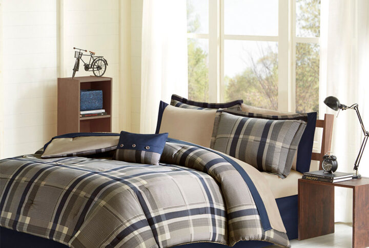 Robbie Plaid Comforter Set with Bed Sheets in Navy Multi From Intelligent Design