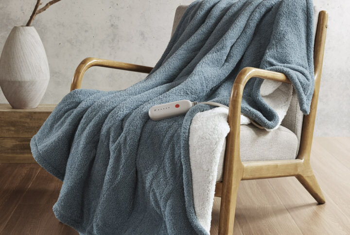 Amira Dream Soft Heated Throw in Blue From Sharper Image