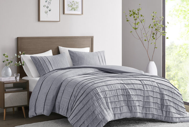 Maddox 3 Piece Striated Cationic Dyed Oversized Duvet Cover Set with Pleats in Blue From Beautyrest