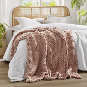 Chunky Double Knit Hand Made Chunky Double Knit Throw Blanket in Blush From Madison Park