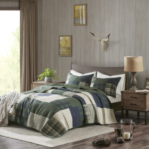 Mill Creek Oversized Cotton Quilt Set in Green From Woolrich