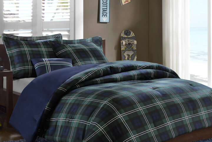 Brody Comforter Set in Blue From Mi Zone