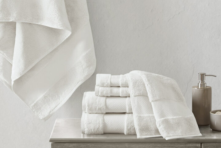 Turkish Cotton 6 Piece Bath Towel Set in White From Madison Park Signature