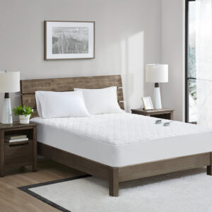 Heated Sherpa Mattress Pad in White From Woolrich