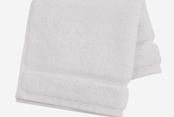 Adana Ultra Soft Turkish Towel in Ivory From Croscill