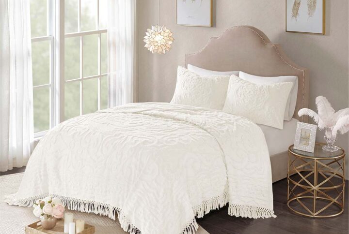 Laetitia Tufted Cotton Chenille Medallion Fringe Coverlet Mini Set in Off-White From Madison Park