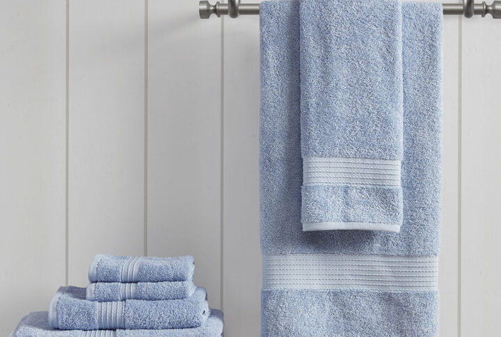 Organic 6 Piece Organic Cotton Towel Set in Blue From Madison Park