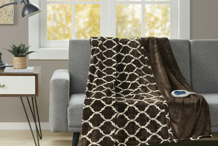 Heated Ogee Throw in Brown From Beautyrest