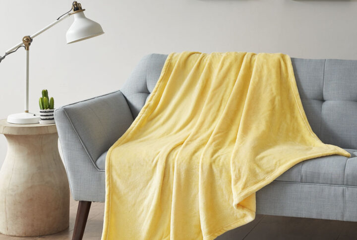 Microlight Plush Oversized Throw in Yellow From Intelligent Design