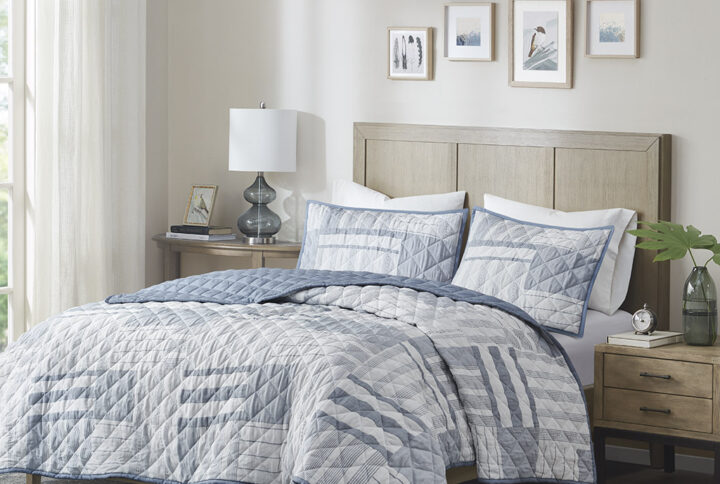 Graham 3 Piece Jacquard Patchwork Quilt Set in Blue From Madison Park