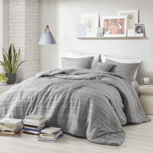 Oliver Cationic Dyed Clip Jacquard Comforter Set with Throw Pillow in Gray From Intelligent Design