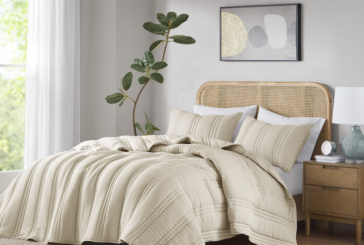 Dune Poly Gauze Quilt Set in Natural From Urban Habitat