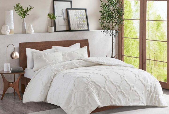 Pacey 3 Piece Tufted Cotton Chenille Geometric Comforter Set in Off-White From Madison Park