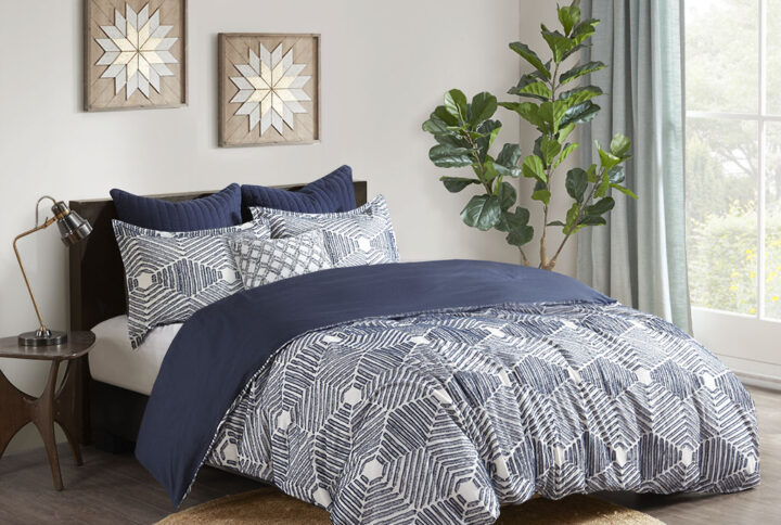 Ellipse Cotton Jacquard Duvet Cover Set in Navy From INK+IVY