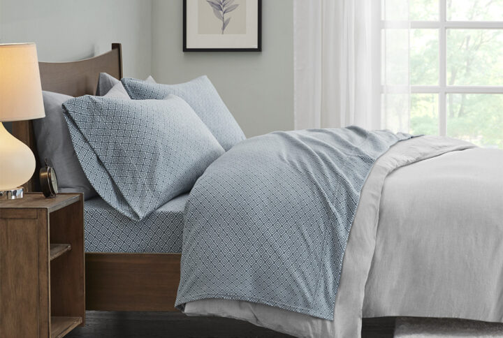 Micro Fleece Sheet Set in Blue Diamond From True North by Sleep Philosophy