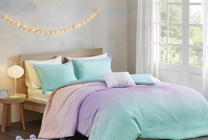 Glimmer Metallic Glitter Printed Reversible Duvet Cover Set in Aqua From Mi Zone