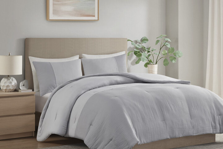 Miro 3 Piece Gauze Oversized Comforter Set in Gray From Beautyrest