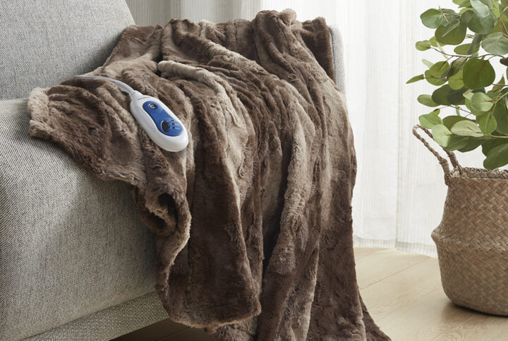 Zuri Oversized Faux Fur Heated Throw in Brown From Beautyrest