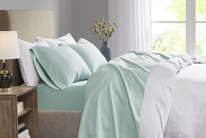 3M Microcell Luxurious Brushed Microfiber Deep Pocket Sheet Set in Seafoam From Madison Park