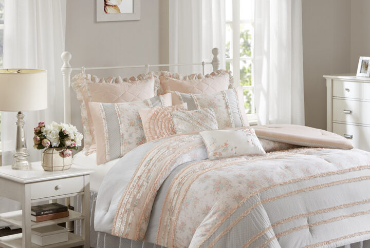 Serendipity Cotton Percale Comforter Set in Peach From Madison Park