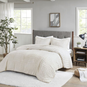 Arctic Fur Down Alternative Comforter Mini Set in Ivory From Madison Park