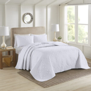 Oakley 3 Piece Reversible Bedspread Set in White From 510 Design