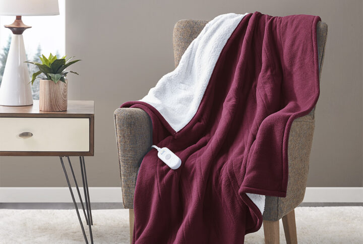 Fleece to Sherpa Heated Throw in Burgundy From Serta