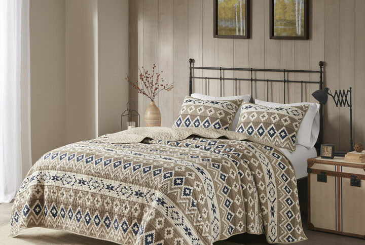 Montana Printed Cotton Oversized Quilt Mini Set in Tan From Woolrich