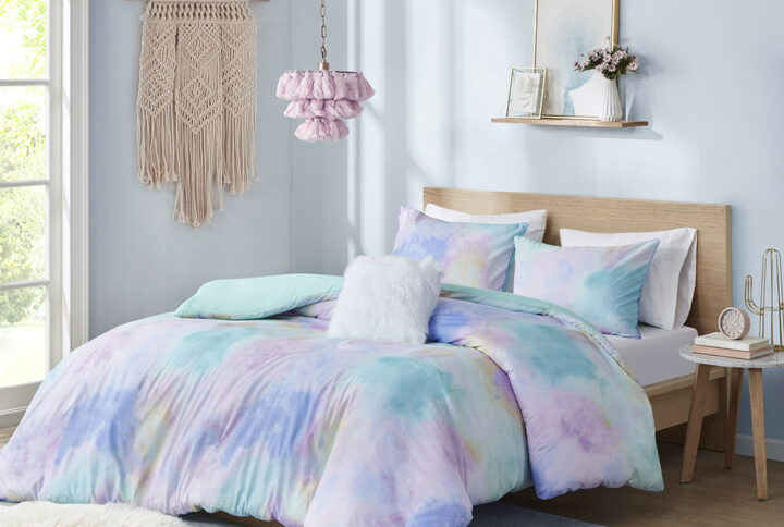 Cassiopeia Watercolor Tie Dye Printed Duvet Cover Set with Throw Pillow in Aqua From Intelligent Design