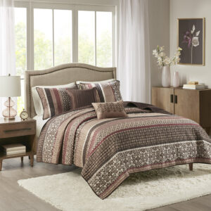 Princeton 5 Piece Jacquard Quilt Set with Throw Pillows in Red From Madison Park