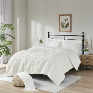 Norfolk Ultra Plush Comforter Mini Set in Ivory From Madison Park