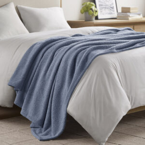 Dream Soft Blanket in Navy Blue From Beautyrest