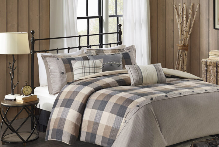 Ridge 6 Piece Herringbone Duvet Cover Set in Neutral From Madison Park