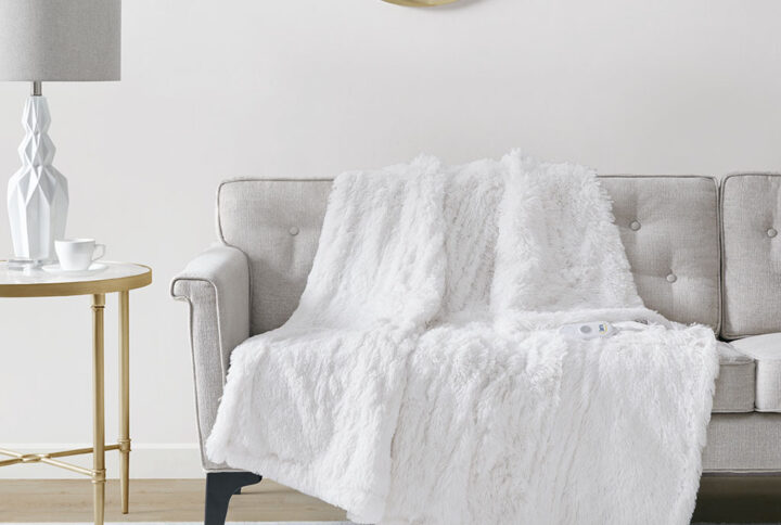 Malea Shaggy Faux Fur Heated Throw in White From Serta