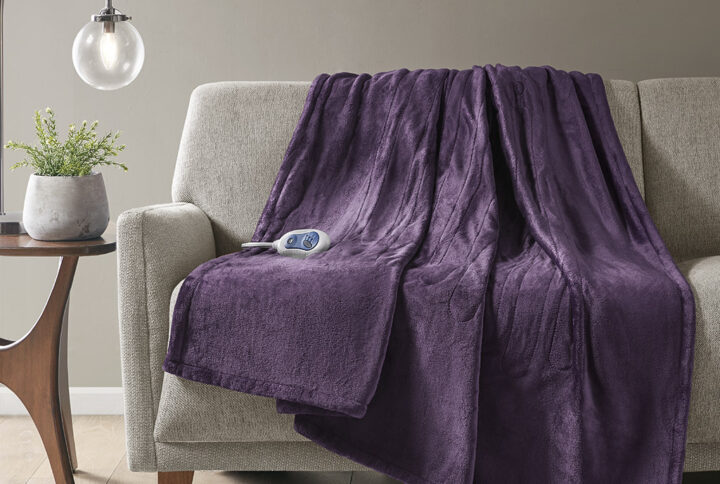 Heated Plush Throw in Purple From Beautyrest