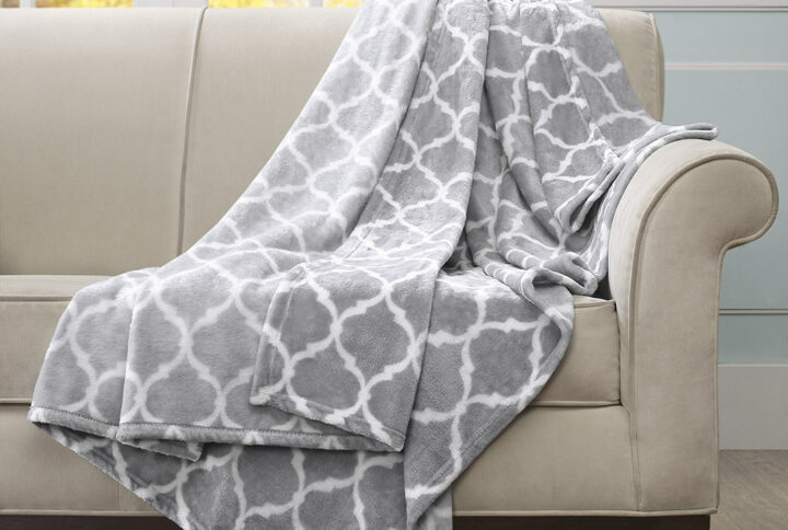 Ogee Oversized Throw in Grey From Madison Park