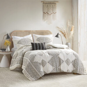 Ibiza 4 Piece Printed Comforter Set with Throw Pillow in Black/Ivory From Madison Park