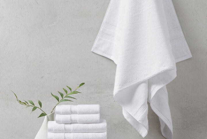 Plume 100% Cotton Feather Touch Antimicrobial Towel 6 Piece Set in White From Beautyrest