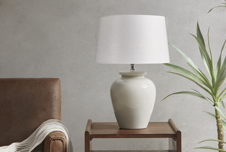 Anzio Ceramic Table Lamp in Cream From INK+IVY