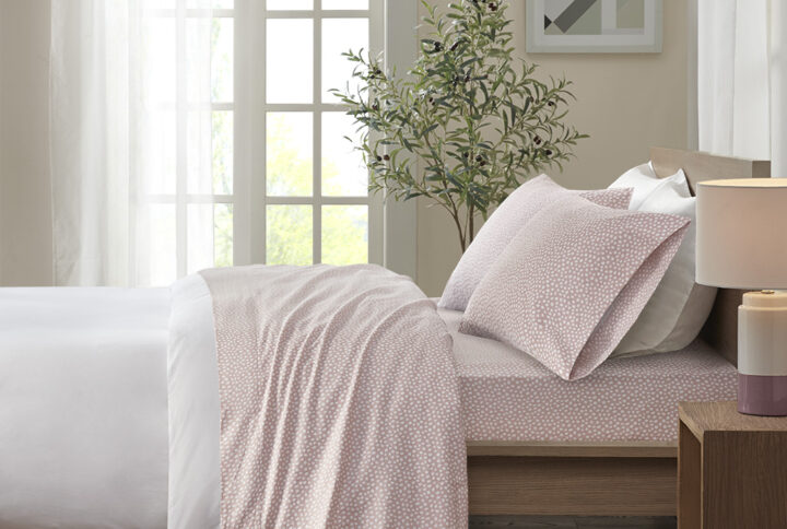 Cozy Flannel Printed Sheet Set in Blush Dots From True North by Sleep Philosophy