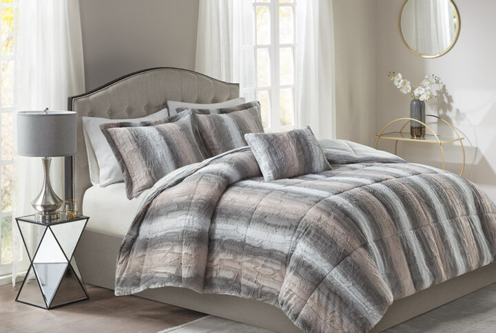 Zuri 4PC Faux Fur Comforter Set in Blush/Grey From Madison Park