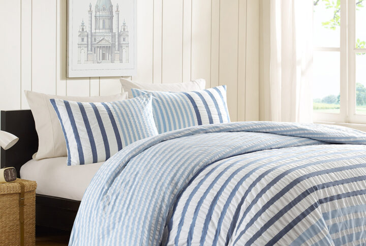 Sutton Duvet Cover Set in Blue From INK+IVY