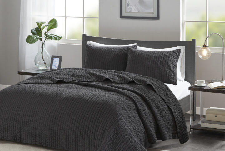 Keaton 3 Piece Quilt Set in Black From Madison Park