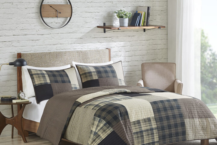 Winter Hills Oversized Cotton Quilt Set in Tan From Woolrich