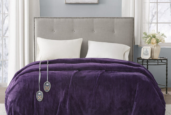 Heated Plush Blanket in Purple From Beautyrest